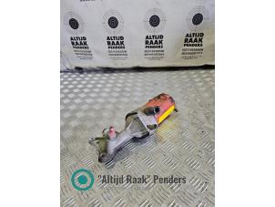 Begagnade Oljekylare Peugeot J5 (290L) 2.5 D Pris på förfrågan erbjuds av "Altijd Raak" Penders