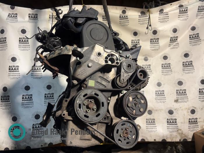 Motor från en Volkswagen New Beetle (1Y7) 1.6 2005