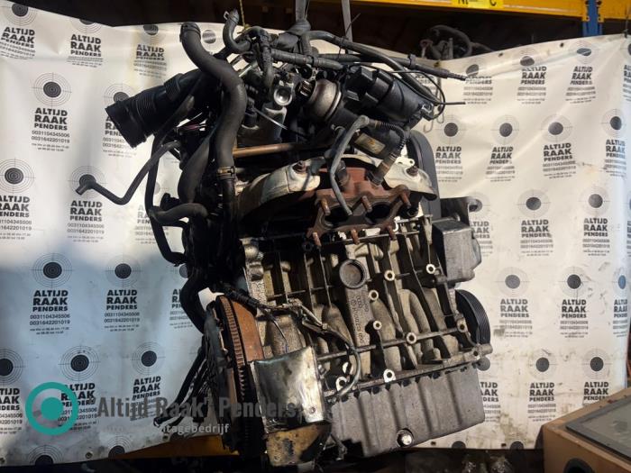 Motor från en Volkswagen New Beetle (1Y7) 1.6 2005