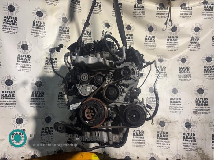 Högtryckspump från en MINI Mini (F56) 1.5 12V Cooper 2015