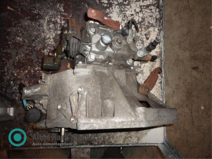 Växellåda från en Fiat Brava (182B) 1.4 S,SX 12V 2000