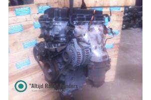 Begagnade Motor Nissan Almera Tino (V10M) 1.8 16V Pris på förfrågan erbjuds av "Altijd Raak" Penders