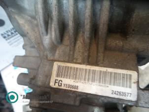 Gebruikte Tussenbak 4x4 Chevrolet Captiva (C140) 2.2 D 16V 4x4 Prijs op aanvraag aangeboden door "Altijd Raak" Penders