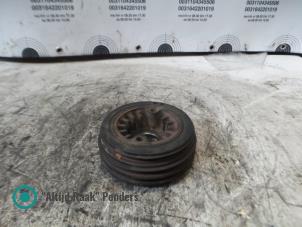 Gebruikte Krukas Poelie Mitsubishi Pajero Prijs op aanvraag aangeboden door "Altijd Raak" Penders