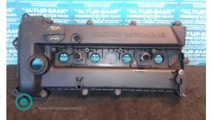 Używane Pokrywa zaworów Mazda 6. Cena na żądanie oferowane przez "Altijd Raak" Penders