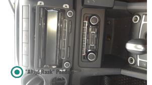 Begagnade Navigeringsdisplay Volkswagen Amarok 2.0 BiTDI 16V 180 4Motion Pris på förfrågan erbjuds av "Altijd Raak" Penders