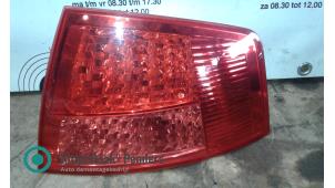 Gebruikte Achterlicht rechts Audi A8 Prijs op aanvraag aangeboden door "Altijd Raak" Penders