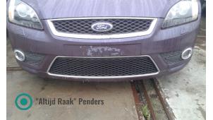 Begagnade Dimljus, stötfångare Ford Focus 2 C+C 2.0 TDCi 16V Pris på förfrågan erbjuds av "Altijd Raak" Penders