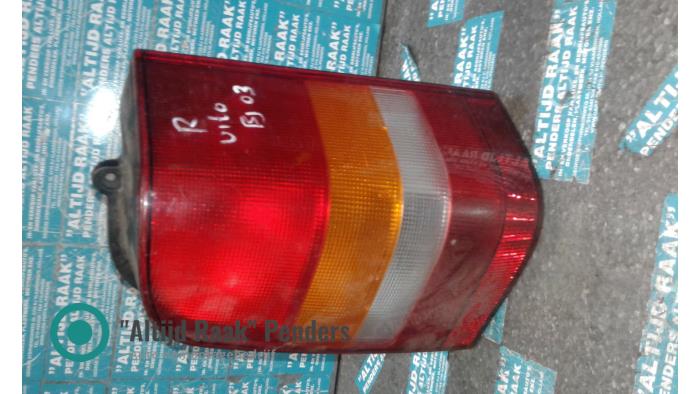 Baklykta, höger från en Mercedes Vito 2003