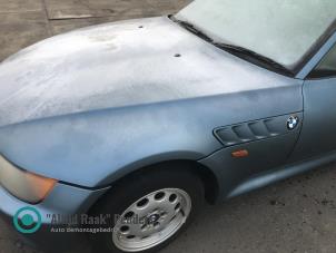 Begagnade Framskärm, vänster BMW Z3 Roadster (E36/7) 1.9 16V Pris på förfrågan erbjuds av "Altijd Raak" Penders