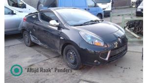 Begagnade Strålkastare, vänster Renault Wind (EN/E4) 1.6 16V Pris på förfrågan erbjuds av "Altijd Raak" Penders