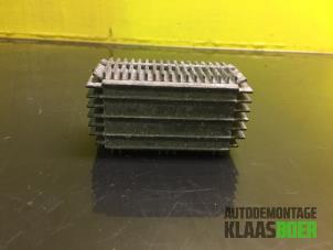 Gebruikte Gloeirelais Saab 9-3 I (YS3D) 2.2 TiD 16V Prijs € 50,00 Margeregeling aangeboden door Autodemontage Klaas Boer