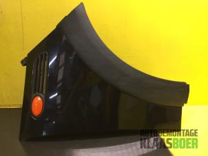 Gebruikte Scherm rechts-voor BMW Mini One/Cooper (R50) 1.6 16V One Prijs € 30,00 Margeregeling aangeboden door Autodemontage Klaas Boer