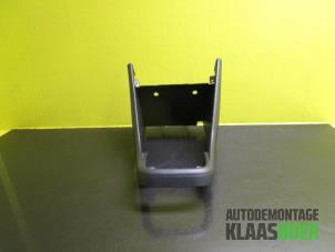 Gebruikte Middenconsoles Volkswagen Polo V (6R) 1.6 TDI 16V 90 Prijs € 25,00 Margeregeling aangeboden door Autodemontage Klaas Boer