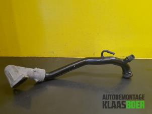 Gebruikte Waterpijp Peugeot 508 (8D) 2.0 Hybrid4 16V Prijs € 50,00 Margeregeling aangeboden door Autodemontage Klaas Boer