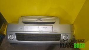 Begagnade Främre stötfångare Citroen C2 (JM) 1.4 Pris € 100,00 Marginaltabell erbjuds av Autodemontage Klaas Boer