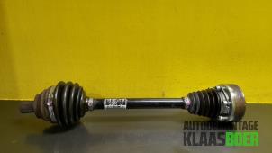 Gebruikte Aandrijfas links-voor Volkswagen Golf VI Variant (AJ5/1KA) 1.2 TSI BlueMotion Prijs € 46,00 Margeregeling aangeboden door Autodemontage Klaas Boer