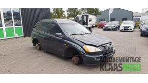 Begagnade Framskärm, höger Ssang Yong Kyron 2.0 M 200 Xdi 16V 4x4 Pris € 90,00 Marginaltabell erbjuds av Autodemontage Klaas Boer