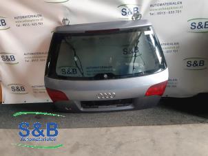 Używane Tylna klapa Audi A4 Cena € 150,00 Procedura marży oferowane przez Schaap & Bron