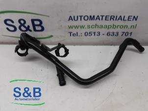 Gebruikte Waterpijp Volkswagen Golf V (1K1) 1.4 TSI 122 16V Prijs € 22,00 Margeregeling aangeboden door Schaap & Bron