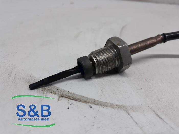 Avgastemperatursensor från en Volkswagen Transporter T6 2.0 TDI 150 4Motion 2017