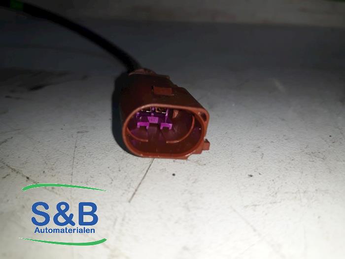 Avgastemperatursensor från en Volkswagen Transporter T6 2.0 TDI 150 4Motion 2017