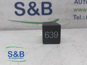 Begagnade Glödstiftsrelä Volkswagen Touareg (7LA/7L6) 3.0 TDI V6 24V Pris € 25,00 Marginaltabell erbjuds av Schaap & Bron