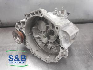 Begagnade Växellåda Volkswagen CC (358) 2.0 TDI 16V 170 Pris € 850,00 Marginaltabell erbjuds av Schaap & Bron