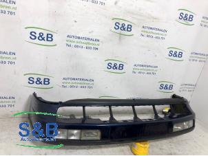 Begagnade Främre stötfångare Volkswagen Passat (35I) 1.8 i CL,GL,GT Pris på förfrågan erbjuds av Schaap & Bron