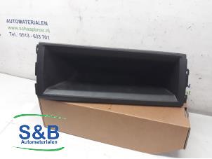 Begagnade Handskfack Volkswagen Transporter T6 Pris € 25,00 Marginaltabell erbjuds av Schaap & Bron