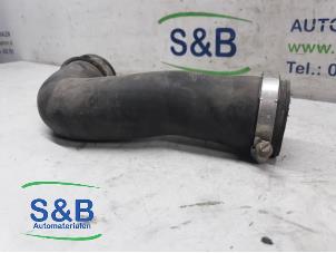 Begagnade Laddluftkylarslang Volkswagen Passat Variant (3C5) Pris på förfrågan erbjuds av Schaap & Bron