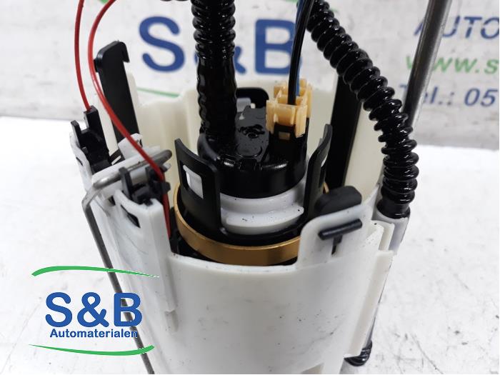 Elektrisk bränslepump från en Volkswagen Crafter  2013