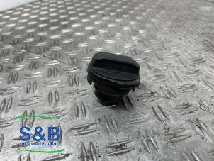 Gebruikte Tankdop Audi A3 (8L1) 1.6 Prijs € 9,99 Margeregeling aangeboden door Schaap & Bron