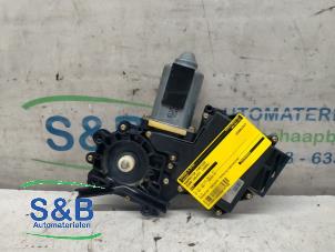 Gebruikte Raammotor Portier Seat Alhambra (7V8/9) 1.9 TDi 115 Prijs € 30,00 Margeregeling aangeboden door Schaap & Bron
