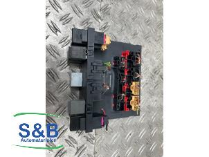 Begagnade Inbyggd dator Volkswagen Golf V (1K1) 1.4 TSI 122 16V Pris € 100,00 Marginaltabell erbjuds av Schaap & Bron