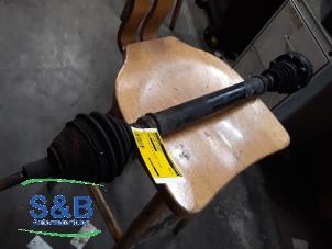 Begagnade Drivaxel, höger fram Seat Ibiza III (6L1) 1.9 TDI FR Pris € 60,00 Marginaltabell erbjuds av Schaap & Bron