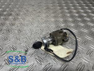 Begagnade Låsmekanism, baklucka Audi 100 Avant Quattro (C4) 2.8i Pris € 50,00 Marginaltabell erbjuds av Schaap & Bron