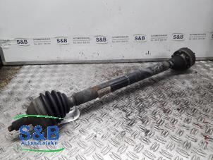 Gebruikte Aandrijfas rechts-voor Volkswagen Polo V (6R) 1.2 TDI 12V BlueMotion Prijs € 50,00 Margeregeling aangeboden door Schaap & Bron