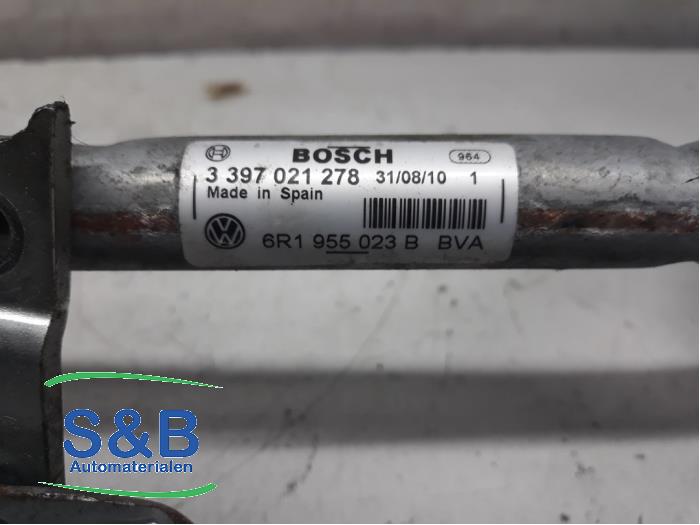 Torkarmekanism från en Volkswagen Polo V (6R) 1.4 16V 2011