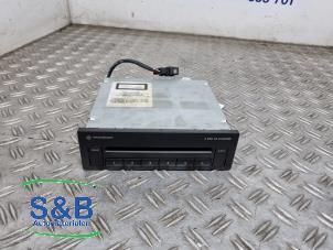 Używane Zmieniarka CD Volkswagen Passat Variant (3C5) 1.8 TSI 16V Cena € 29,99 Procedura marży oferowane przez Schaap & Bron