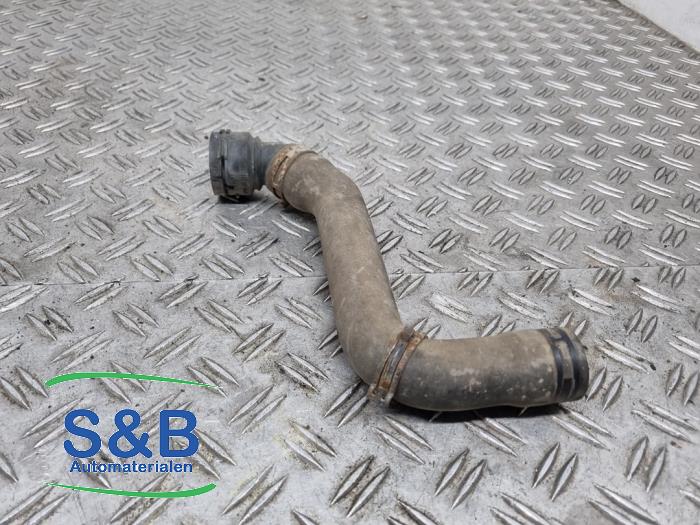 Kylarslang från en Skoda Octavia (1U2) 1.8 20V Turbo 4x4 2005