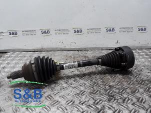 Gebruikte Aandrijfas links-voor Skoda Fabia II Combi 1.2 TDI 12V Greenline Prijs € 50,00 Margeregeling aangeboden door Schaap & Bron