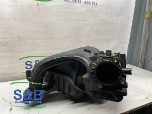 Begagnade Insugsrör BMW 1 serie (E81) 116i 1.6 16V Pris € 45,00 Marginaltabell erbjuds av Schaap & Bron