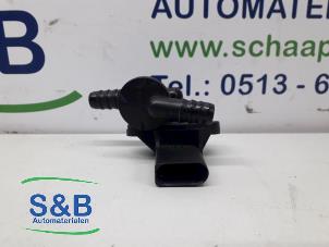 Gebruikte Brandstofdruk sensor Audi A3 (8P1) 2.0 16V FSI Prijs € 20,00 Margeregeling aangeboden door Schaap & Bron