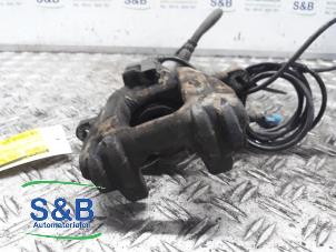 Gebruikte Remklauw (Tang) links-achter Volkswagen Crafter 2.0 TDI 16V Prijs € 50,00 Margeregeling aangeboden door Schaap & Bron