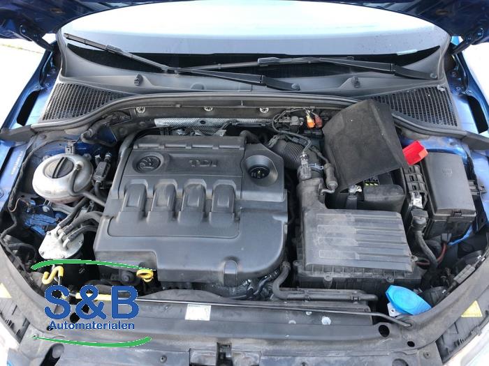 Engine from a Skoda Octavia Combi (5EAC) 1.6 TDI GreenTec 16V 2015