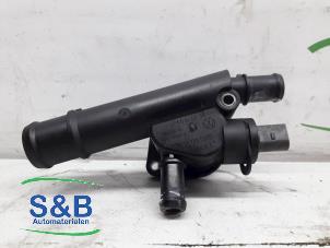 Gebruikte Thermostaathuis Seat Alhambra (7V8/9) 2.0 TDI Prijs € 12,50 Margeregeling aangeboden door Schaap & Bron