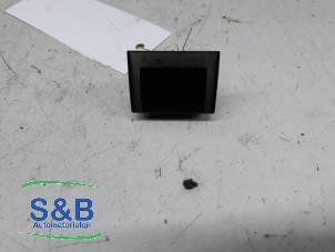 Begagnade Ljussensor Volkswagen T-Roc I 1.5 TSI Evo BMT 16V Pris € 25,00 Marginaltabell erbjuds av Schaap & Bron