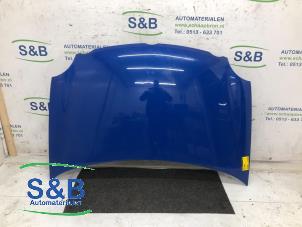 Begagnade Motorhuv Volkswagen Polo IV (9N1/2/3) 1.2 12V Pris € 90,00 Marginaltabell erbjuds av Schaap & Bron