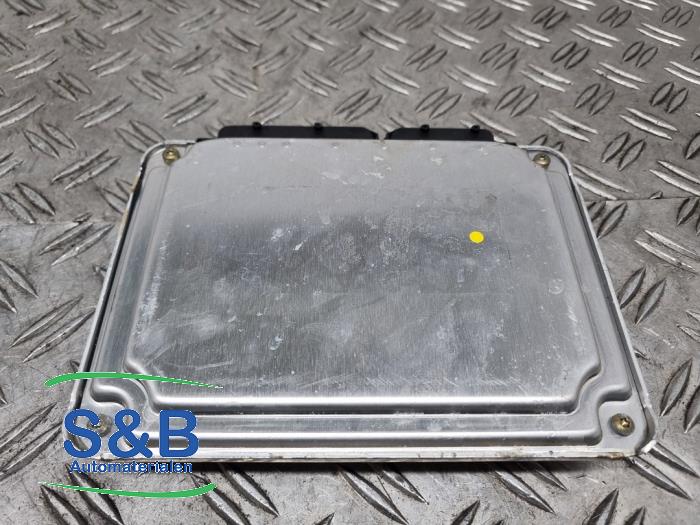 Dator, motorstyrning från en Volkswagen Phaeton (3D) 3.2 V6 30V 2002